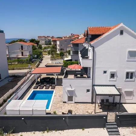 In Okrug Gornji With Sea View, Balcony, Air Conditioning, Wifi 5134-3 Apartment Trogir