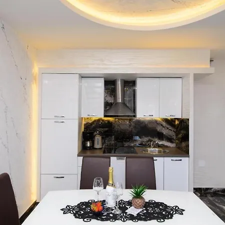 In Okrug Gornji With Sea View, Balcony, Air Conditioning, Wifi 5134-3 * Trogir