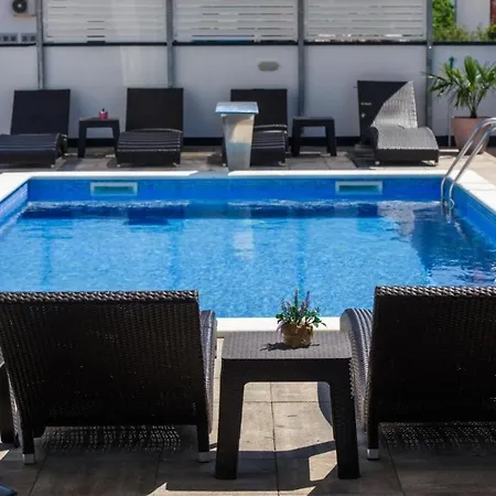 In Okrug Gornji With Sea View, Balcony, Air Conditioning, Wifi 5134-3 Apartment *